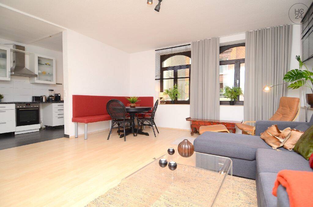 Gemütlich möblierte 2 Zimmerwohnung im Ulmer Zentrum, 89073 Ulm (Mitte Oststadt)
