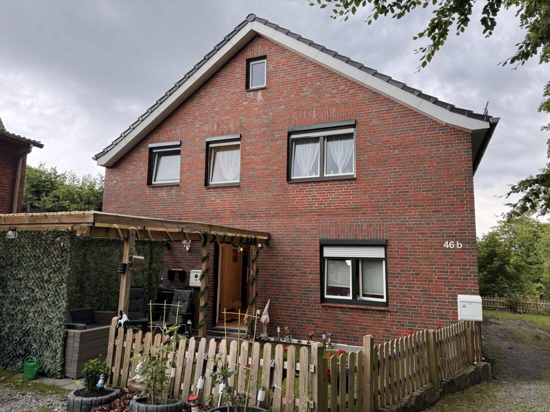 Einfamilienhaus mit Einligerwohnung in ruhiger Lage!, 25712 Burg (Dithmarschen)