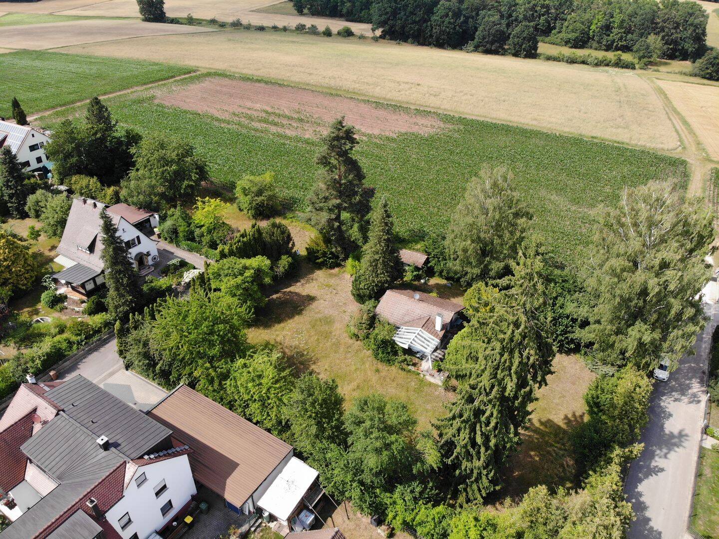 Unverbaubare Weitsicht – Vom Privatanwesen bis zum Wohnbauprojekt, 90574 Roßtal
