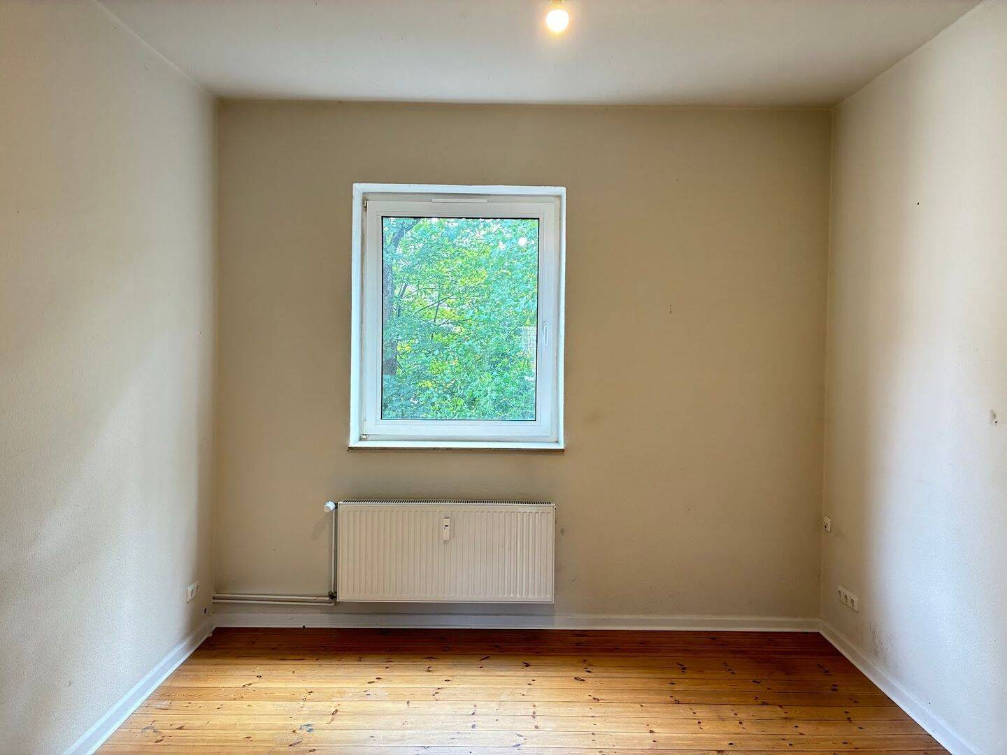 2-Raumwohnung mit kleinem Balkon, 24149 Kiel (Neumühlen-Dietrichsdorf)