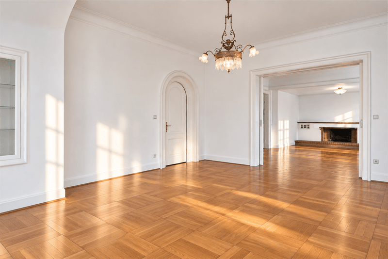 5.247,- pro QM- EXKLUSIVE LANDHAUSVILLA- auch für 2 Parteien- unweit vom Kudamm, 10713 Berlin (Charlottenburg-Wilmersdorf Halensee Wilmersdorf)