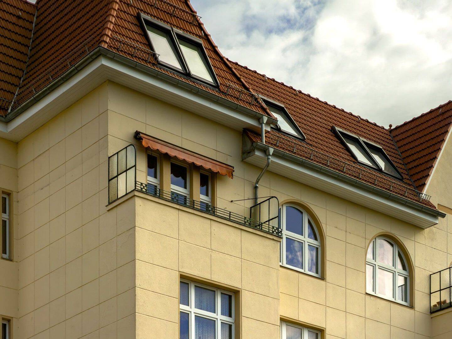 Erstbezug nach Sanierung., 13353 Berlin (Mitte Charlottenburg-Nord Gesundbrunnen Tiergarten Wedding)