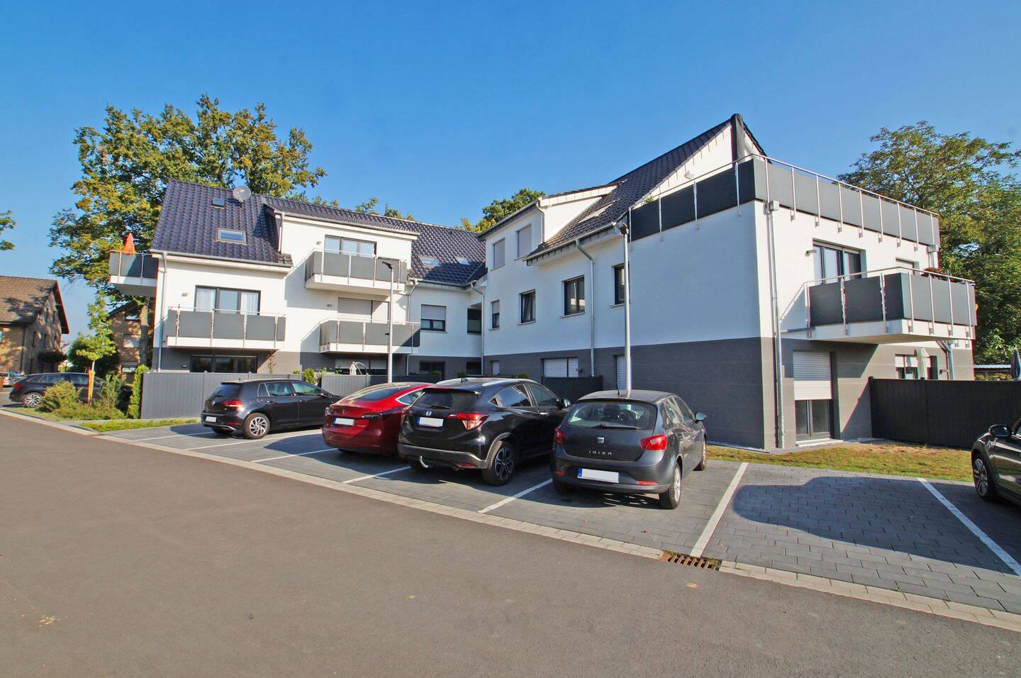 Neuwertige 2-Zimmer Terrassen-Wohnung mit ca. 73,50 m² in Lippstadt Cappel, 59556 Lippstadt