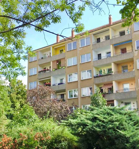 Schöne Wohnung sucht Mieter: individuelle 3-Zimmer-Wohnung (WBS), 1307 Dresden