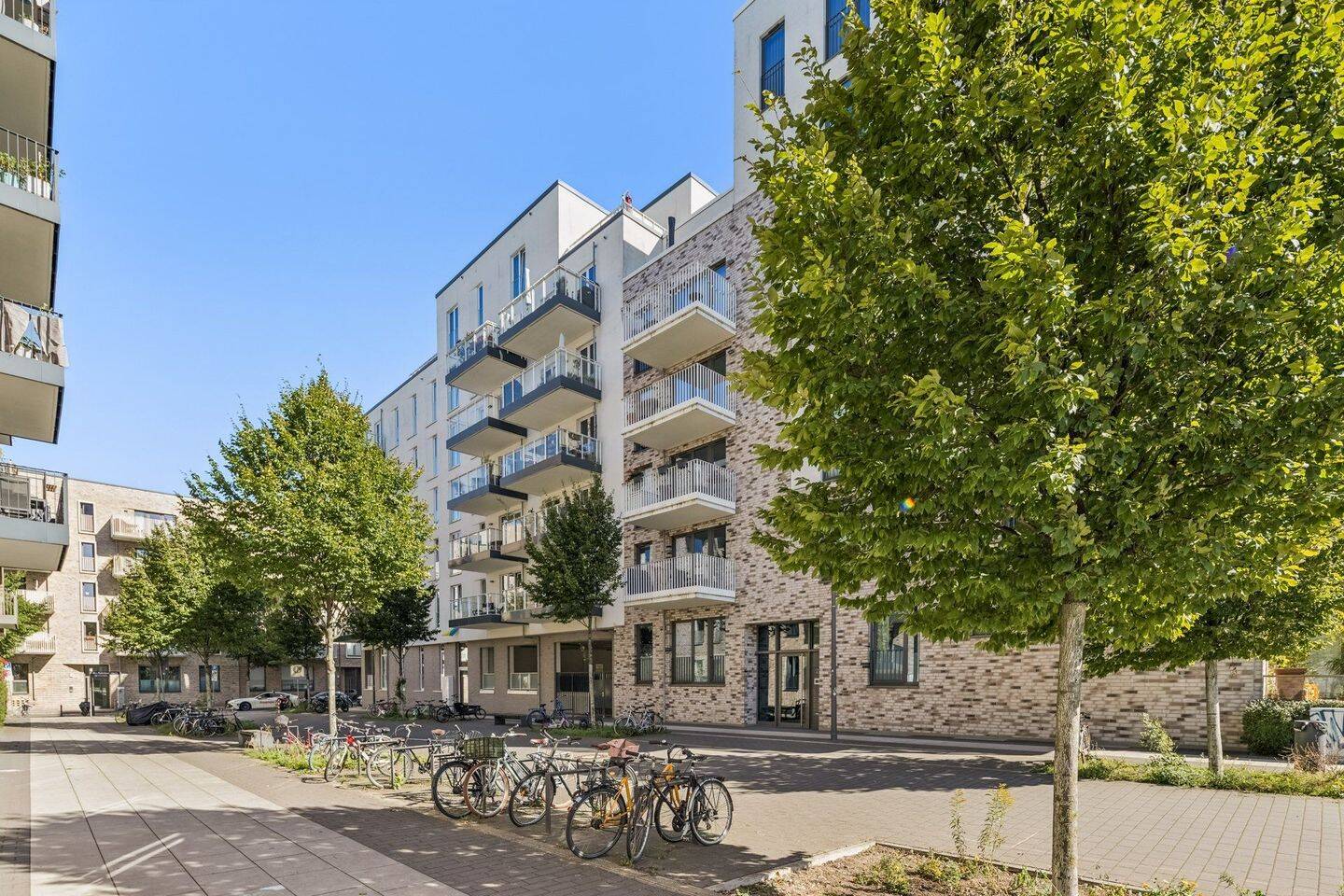 Einzigartiger Ausblick trifft modernes Wohnen – Penthouse in der Mitte Altona, 22765 Hamburg (Altona Altona-Altstadt Altona-Nord Ottensen)
