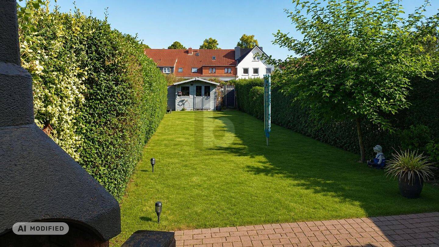 WOHLFÜHLEN MIT WINTERGARTEN UND GARTEN, 27570 Bremerhaven (Geestemünde)