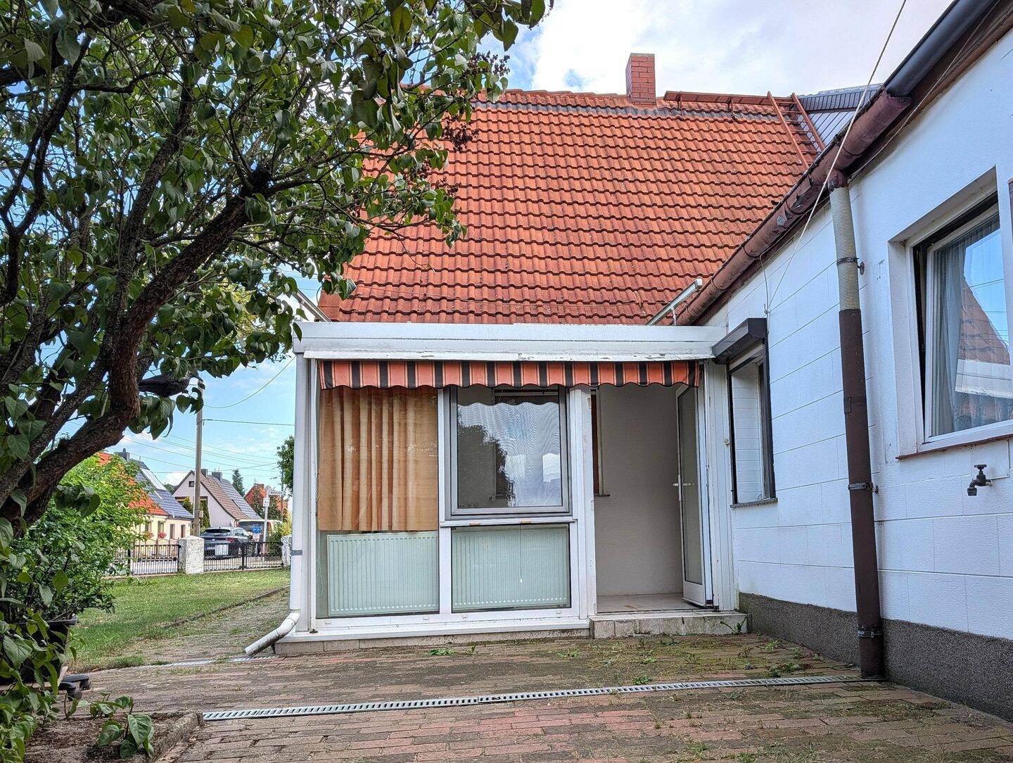 Preiswert ins Eigenheim, Ruhige Lage in Pratau-Kienberge, 6888 Wittenberg