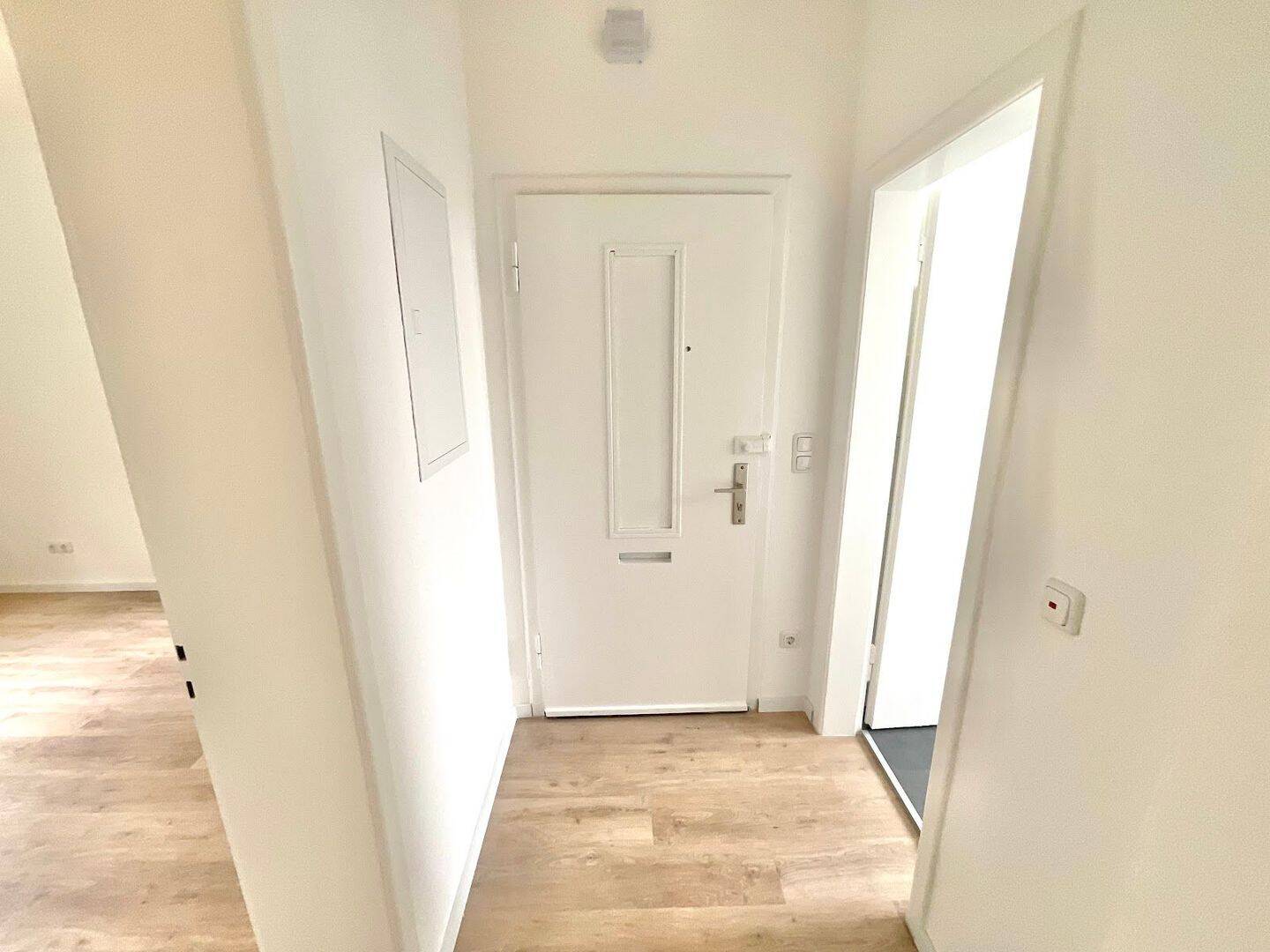Frisch renovierte Erdgeschosswohnung, 58091 Hagen (Dahl Eilpe Emst Mittelstadt Wehringhausen)