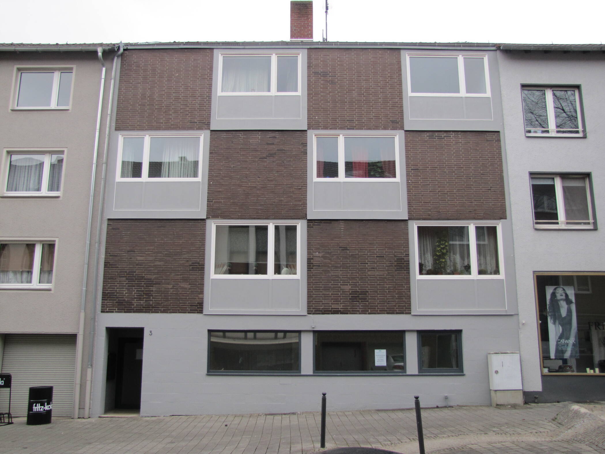 Hübsche 2-Zimmer-Wohnung im Herzen von Rheydt !, 41236 Mönchengladbach (Bonnenbroich Geneicken Heyden Mülfort Rheydt)