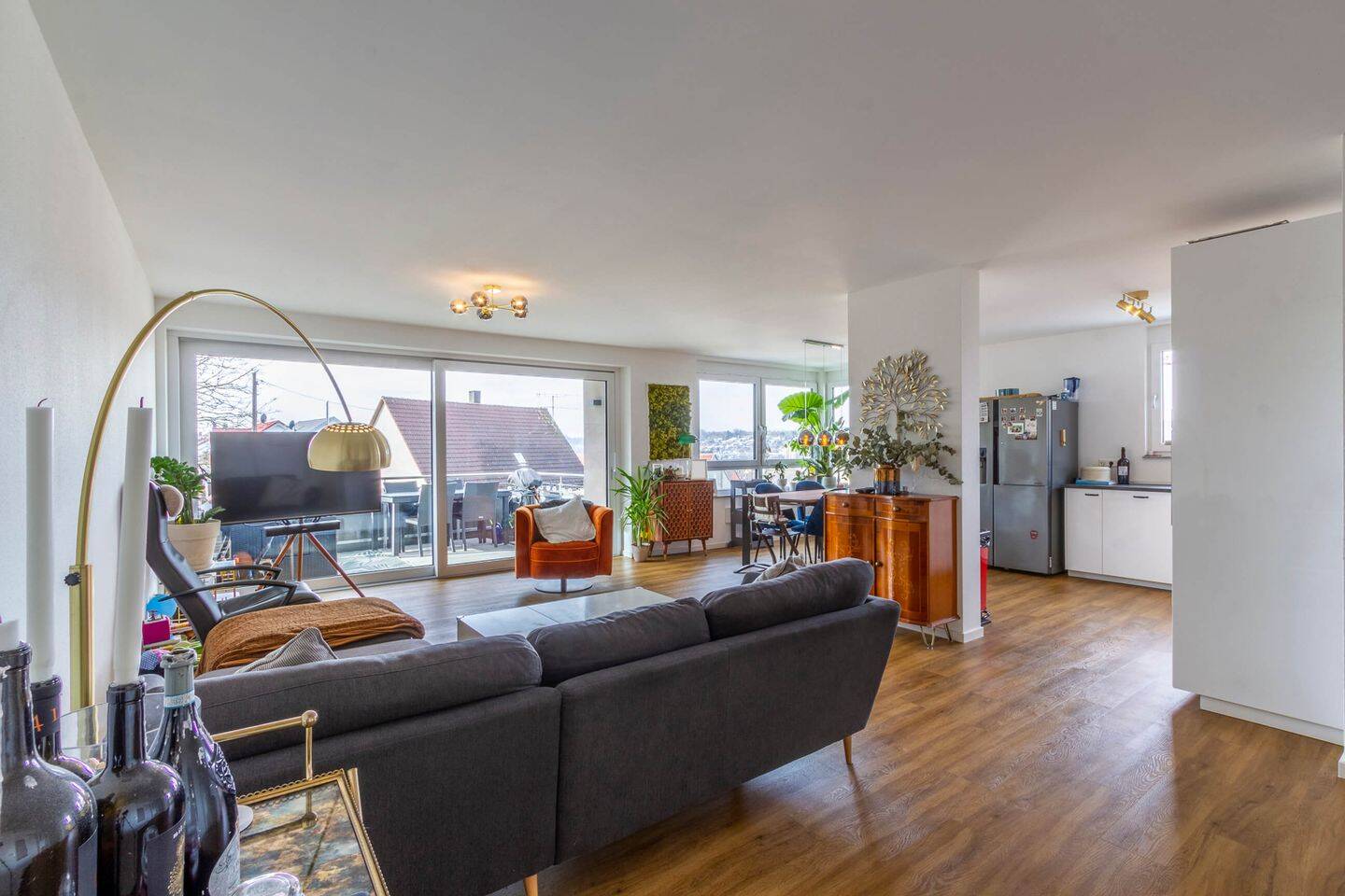 Vier gewinnt: attraktive 4-Zimmer-Neubauwohnung in toller Lage von Oberboihingen, 72644 Oberboihingen