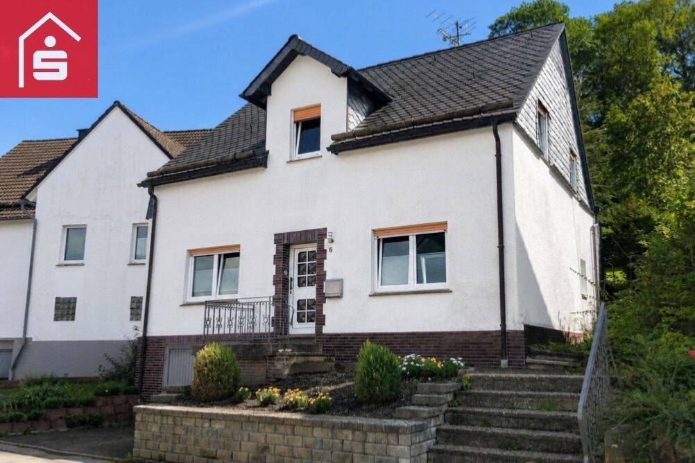 Einfamilienhaus in Brilon-Alme sucht Sie als neuen Eigentümer!, 59929 Brilon