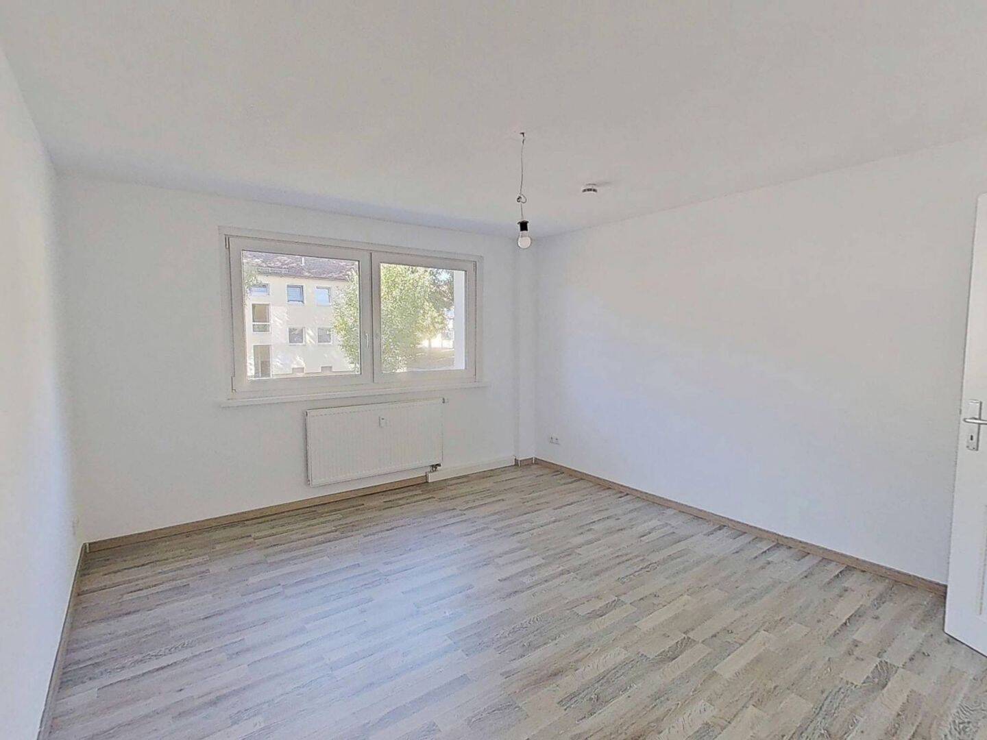 Helle 1-Zimmer-Wohnung mit WOHNKÜCHE in Laineck, 95448 Bayreuth