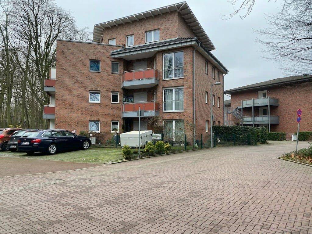Moderne 2-Zimmer-Wohnung mit Balkon in Bottrop-Eigen (WBS nötig! Wohnen ab 60 Jahren), 46240 Bottrop (Boy Eigen)