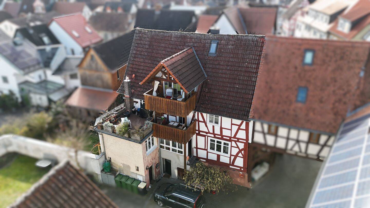 400 Jahre Geschichte, moderner Luxus: Fachwerkhaus mit Sauna & Einliegerwohnung im Herzen Windeckens, 61130 Nidderau