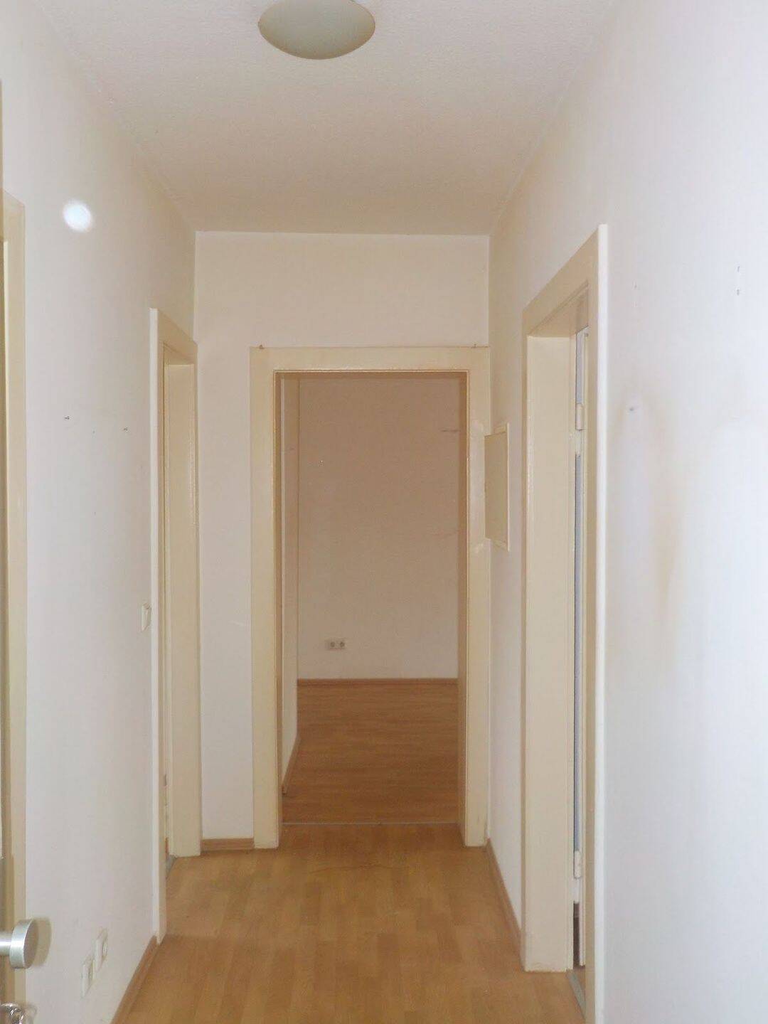 Zwei Zimmer im Erdgeschoss zum Wohlfühlen, 38226 Salzgitter (Lebenstedt)