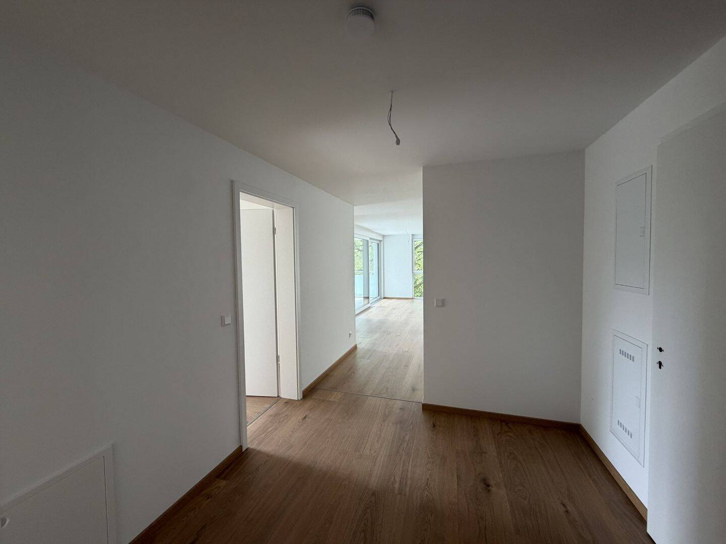 Exclusive 3-Zimmer-Wohnung mit Balkon in Weiherhof, 90513 Zirndorf