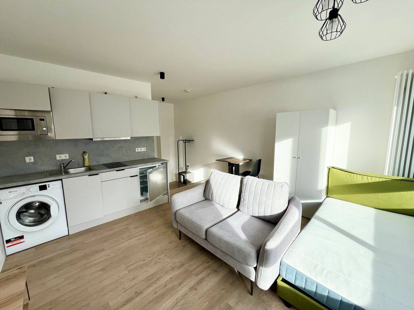Ab sofort! Möblierte 1-Zimmer-Wohnung in zentraler Lage, 90443 Nürnberg