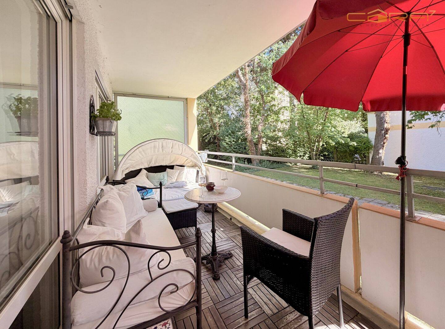 Ruhig Wohnen – ins Grüne blicken – 2,5-Zimmer-Wohnung mit großzügigem Balkon in schönem Nymphenburg, 80638 München (Moosach Neuhausen-Nymphenburg)
