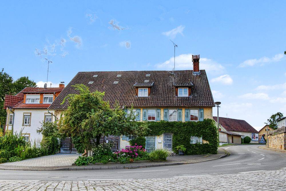 Historischer Charme trifft auf beeindruckende Grosszügigkeit, 78259 Mühlhausen-Ehingen