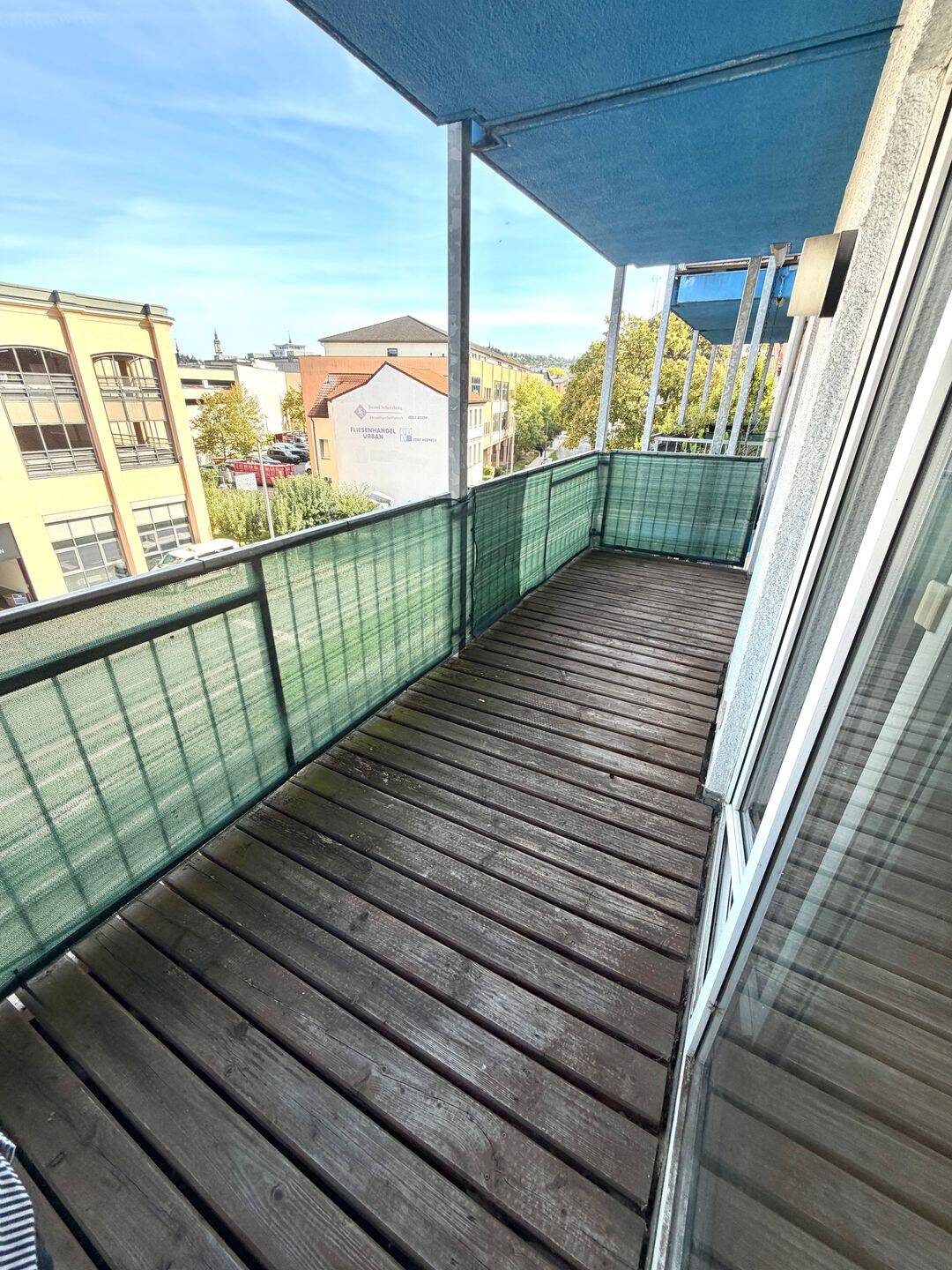 Schöne 2-Zimmer-Wohnung mit großem Balkon, Lift und offener Küche im Zentrum von Gera, 7545 Gera (Bieblach Innenstadt Ostviertel Pforten Untermhaus)