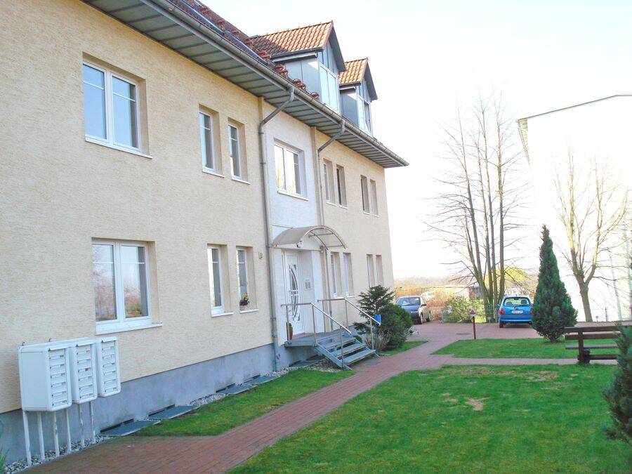 Moderne 2-Zimmerwohnung mit Balkon – kurzfristiger Bezug möglich, 19067 Leezen