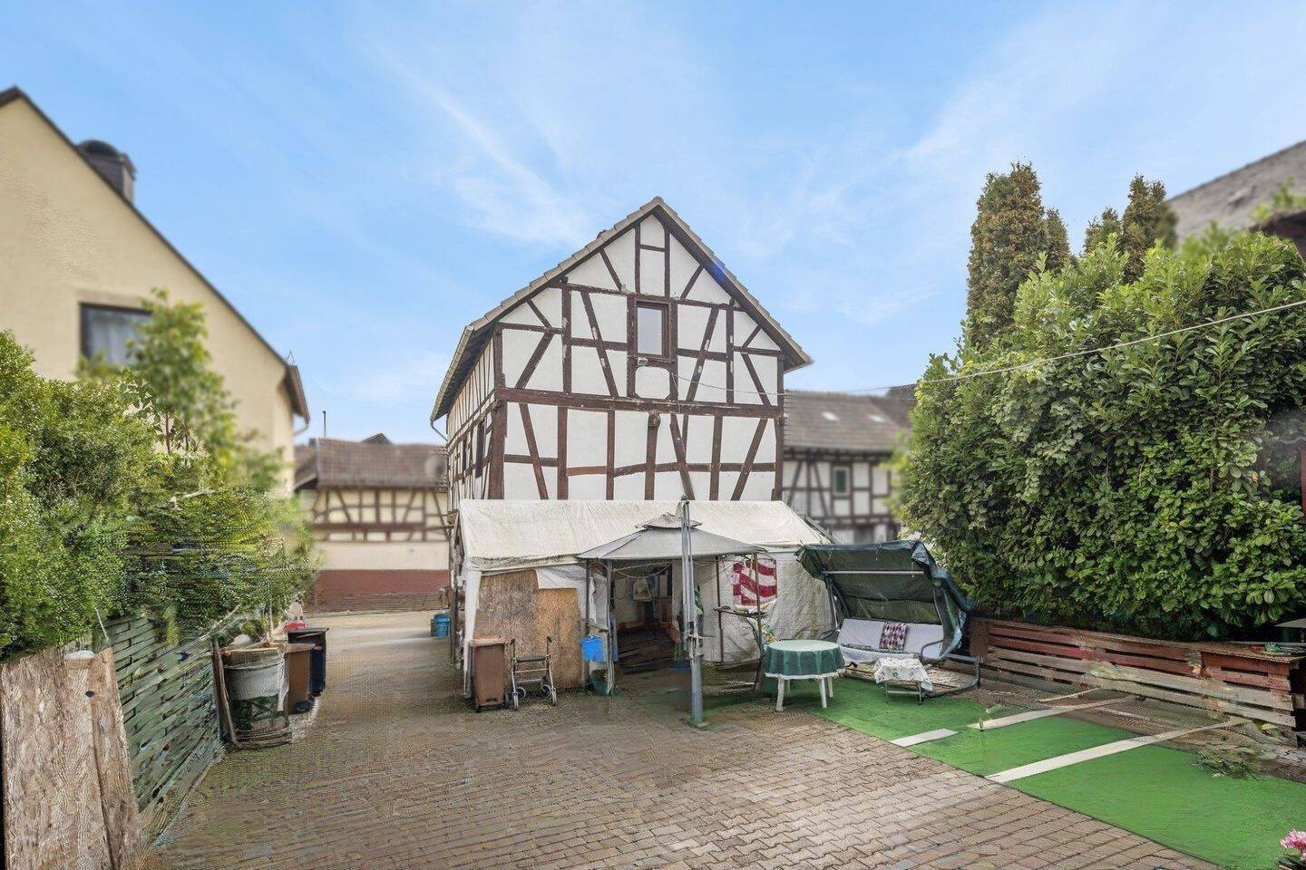 Einfamilienhaus in zentraler Ortslage von Weilburg-Kubach, 35781 Weilburg
