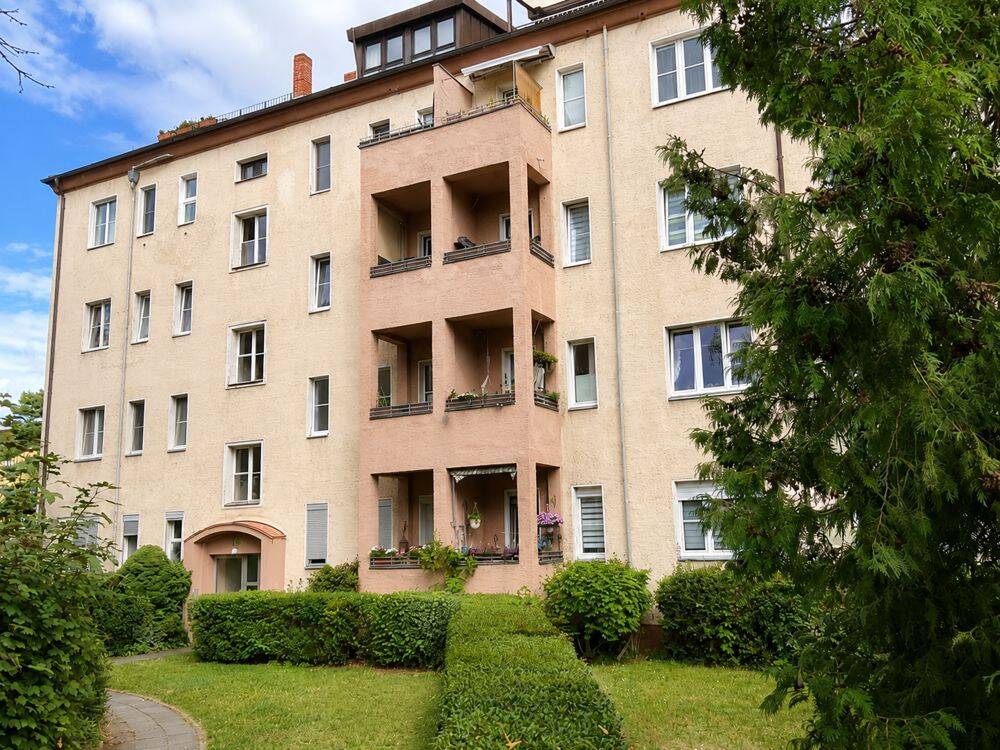 Sanierungsbedürftige 2 Zimmer- Wohnung am See in Berlin, 13595 Berlin (Spandau Kolonie Bocksfelde Pichelsdorf Wilhelmstadt)