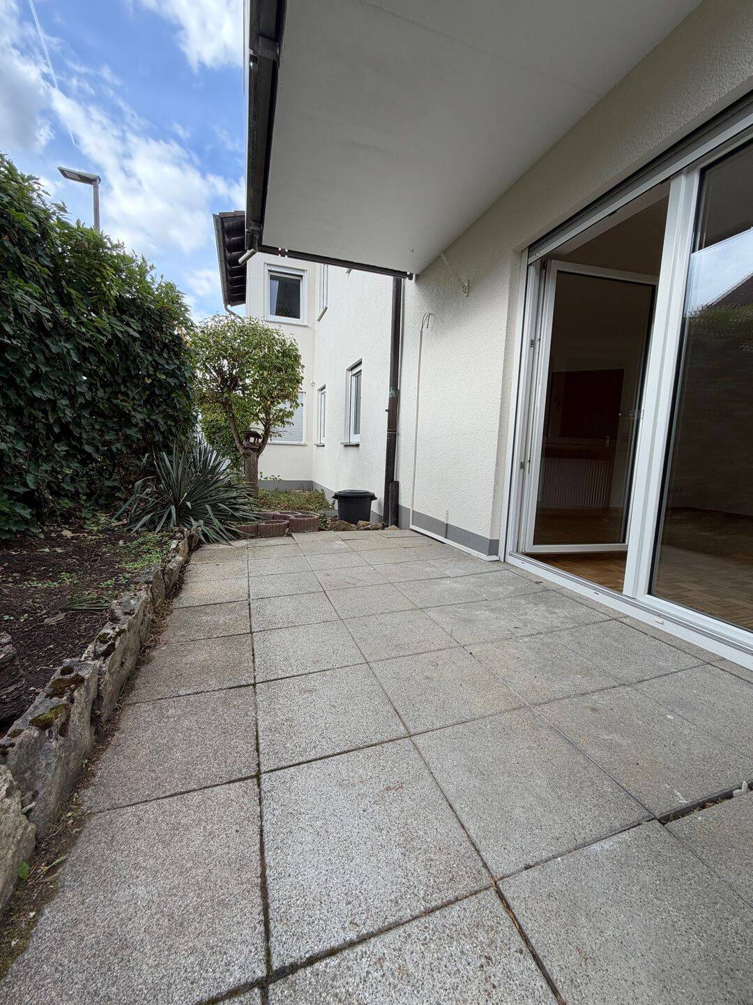 Moderne  3 Zimmer Wohnung mit Terrasse in schöner Lage, 97234 Reichenberg