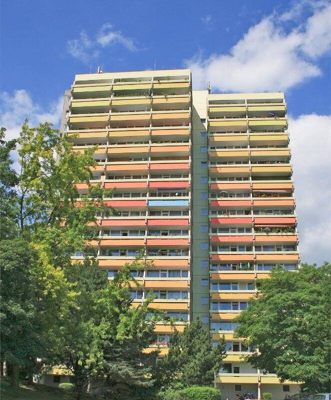 Gemütliche 2-Zimmerwohnung mit Balkon und Keller!, 65199 Wiesbaden (Biebrich Dotzheim Frauenstein Wiesbaden)