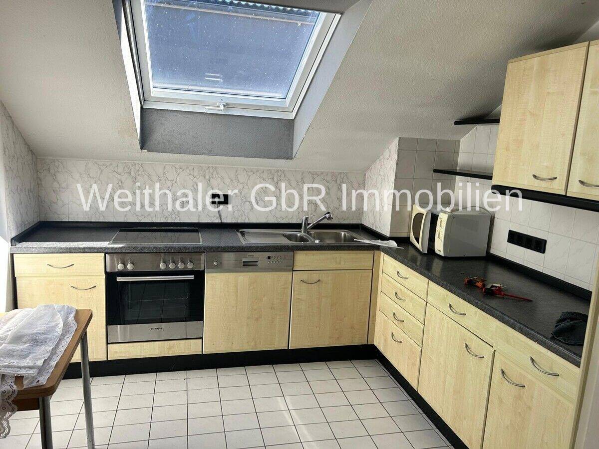 Oben ist am Schönsten Helle großzügige 3,5-Zi-DG-Wohnung mit großem Westbalkon, 72810 Gomaringen