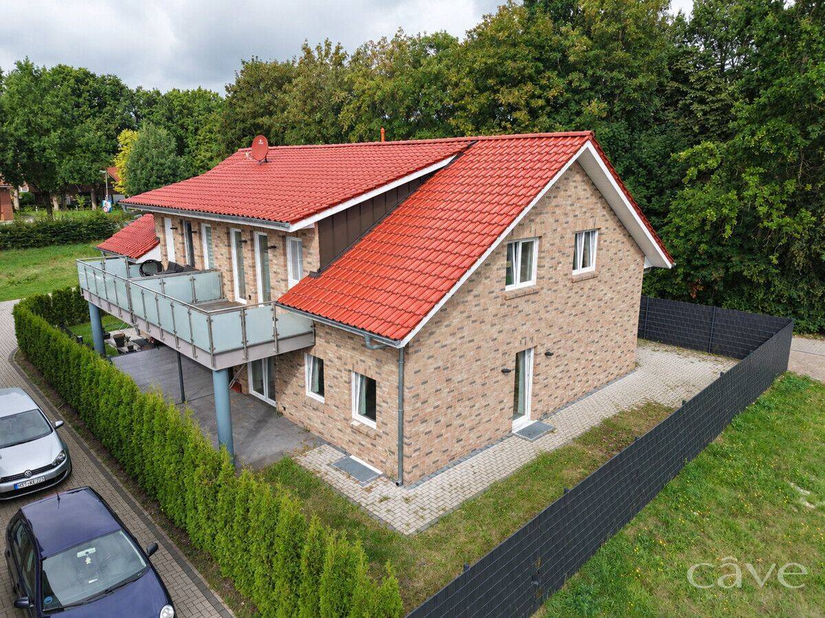 Großzügige Doppelhaushälfte in Jeddeloh, Baujahr 2020, 26188 Edewecht