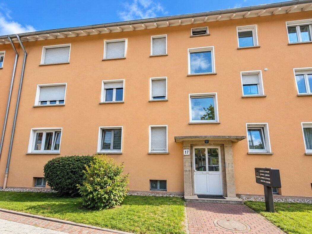 Attraktive 2-Zimmer-Wohnung mit großem Keller & zusätzlichem Dachboden in Baden-Baden-Oos, 76532 Baden-Baden