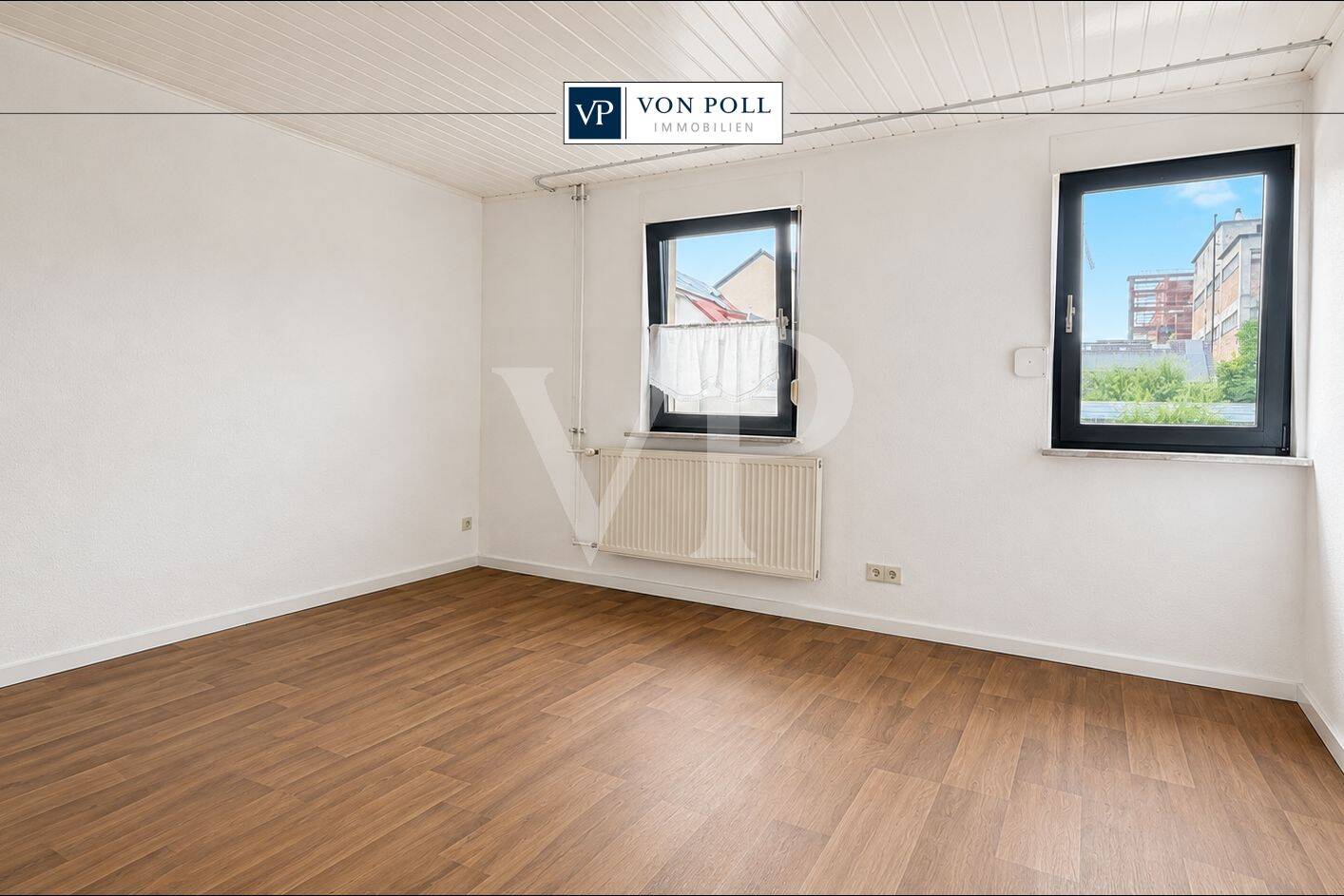 Einfamilienhaus mit teilbarem Grundstück, Gewölbekeller und Doppelgarage – mit Sanierungspotenzial, 65795 Hattersheim am Main