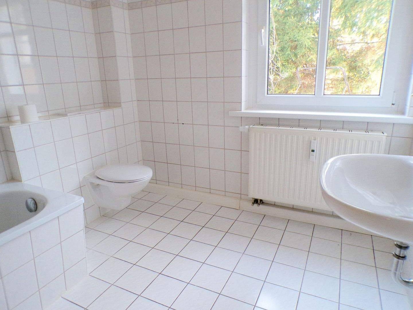 ** Ab sofort frei * 2 Zimmer Wohnung in Werdau zu vermieten!!, 8412 Werdau