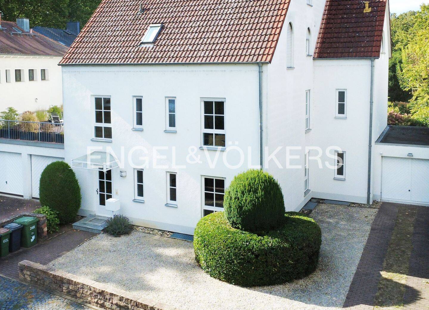 Helle Gartenwohnung in Premiumlage am Rosengarten, 55131 Mainz (Altstadt Neustadt Oberstadt Weisenau)