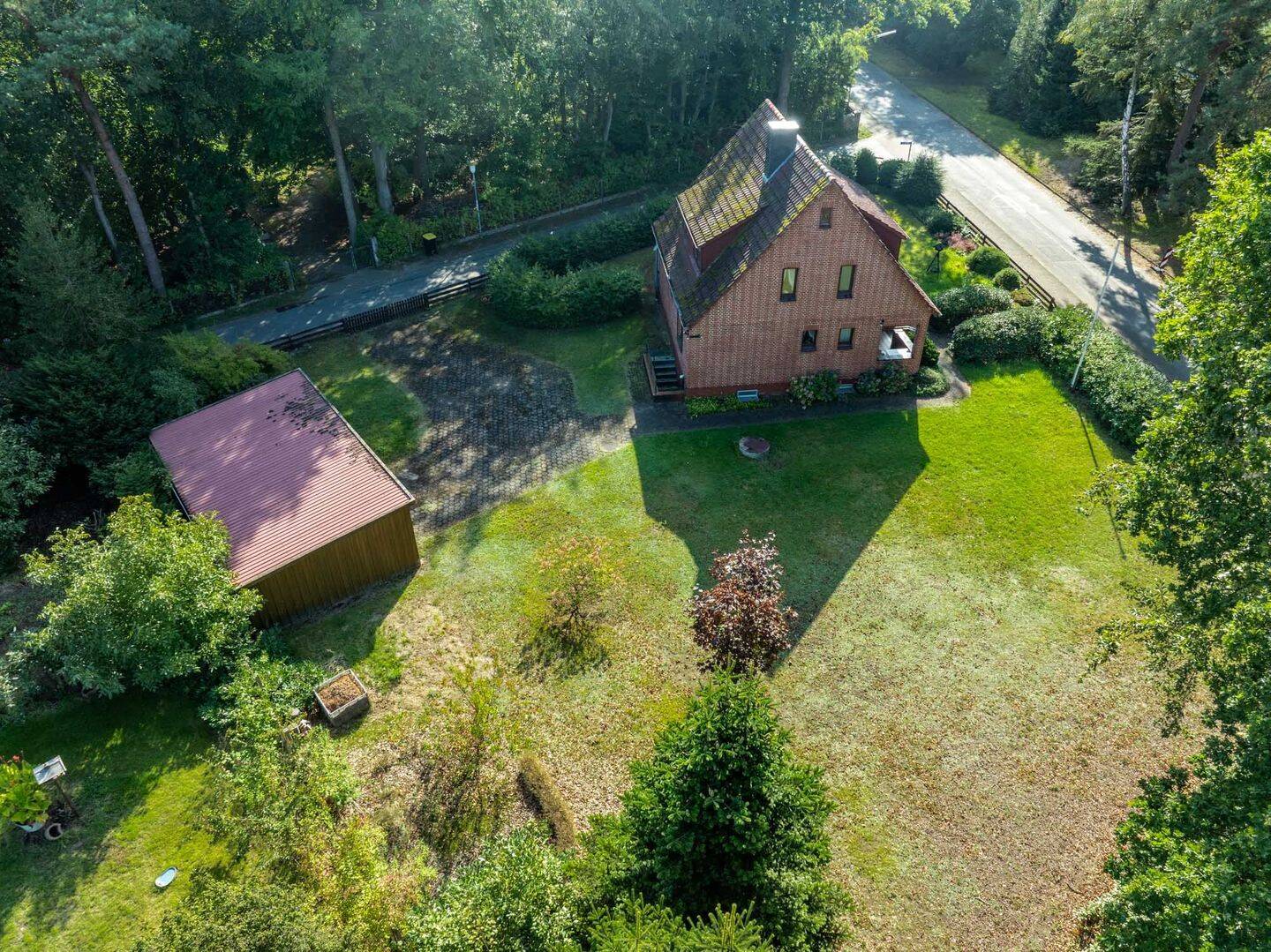 Charmantes, älteres Einfamilienhaus auf Grundstück mit weiteren Bebauungsmöglichkeiten, 21439 Marxen