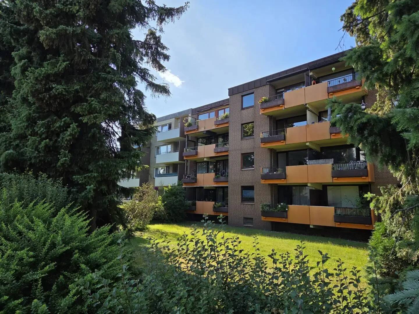 Helle und sofort verfügbare 2-3 Zimmer ETW inkl. Doppelgarage, 22880 Wedel