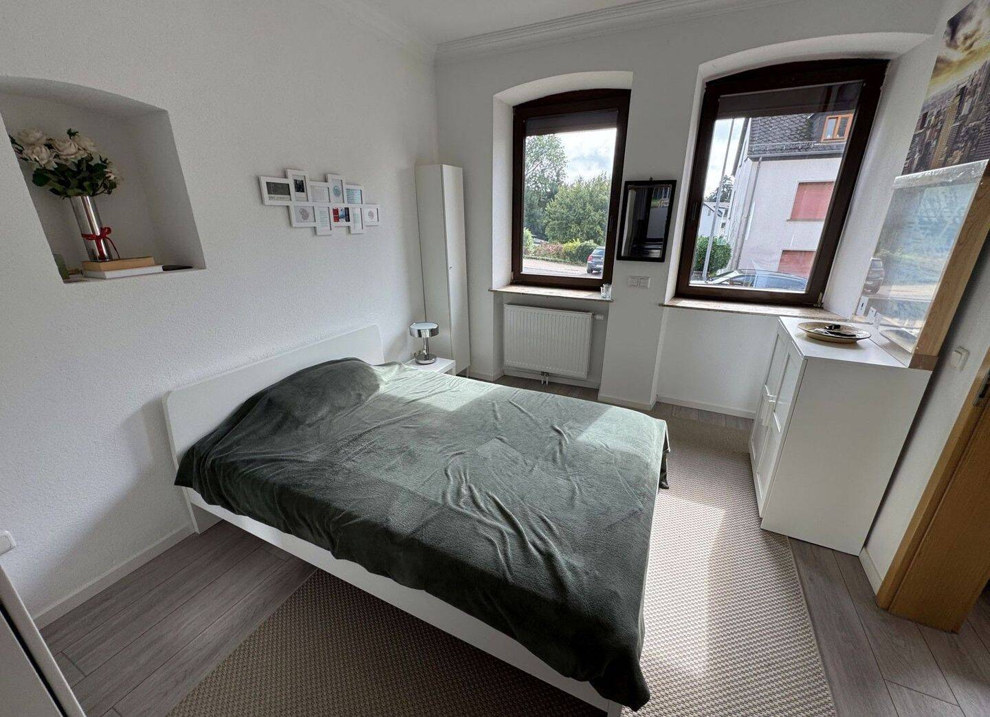 Helle, möbilierte 2-ZKB Mietwohnung in zentraler Lage, 56203 Höhr-Grenzhausen