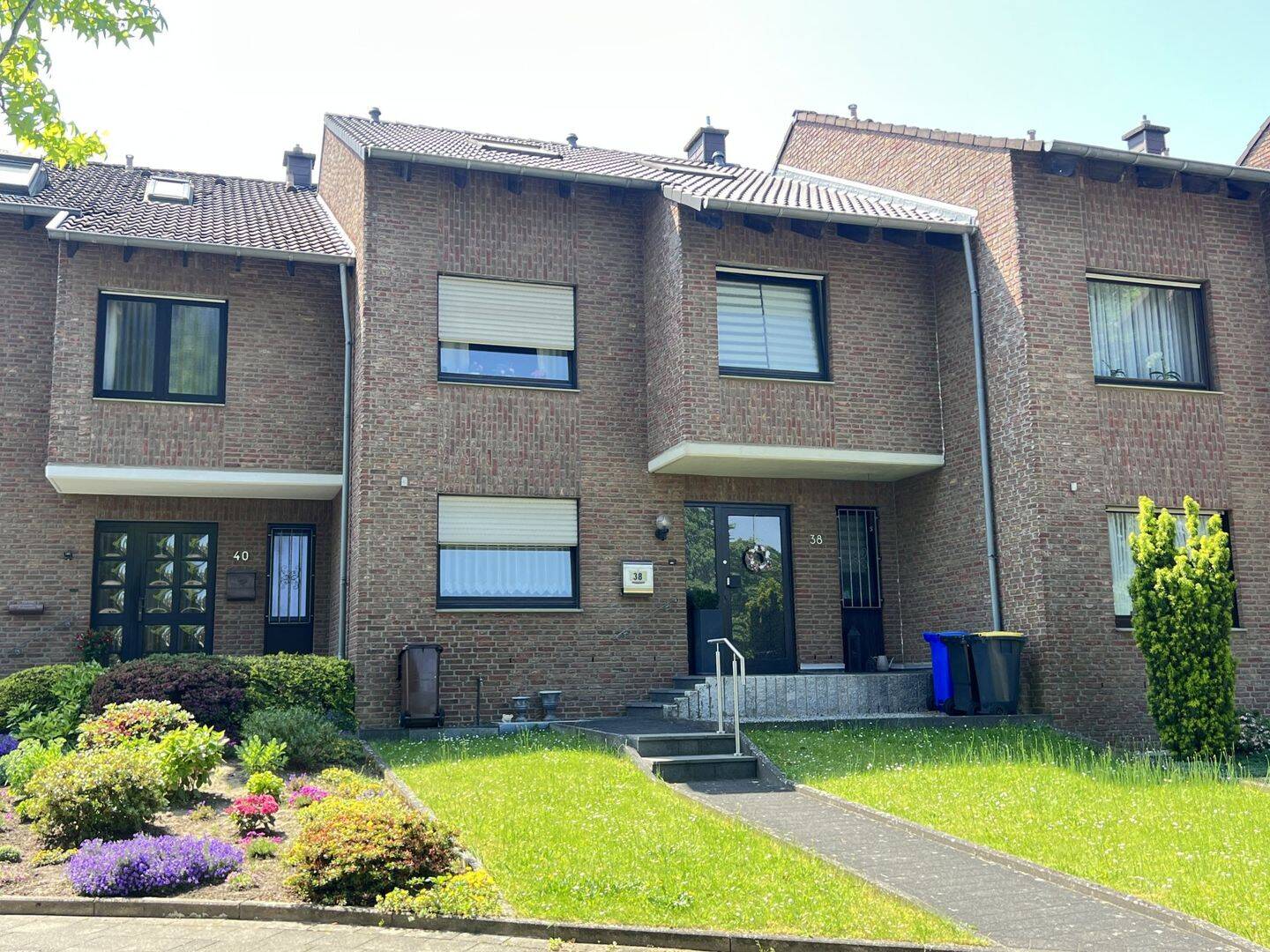 Gepflegtes Reihenmittelhaus in ruhiger Lage von MG-Odenkirchen, 41199 Mönchengladbach