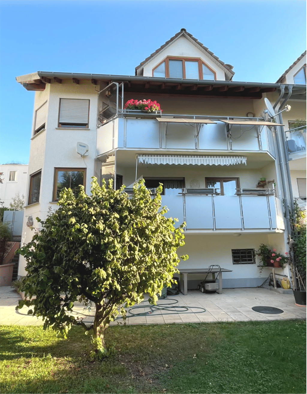 Schöne 3 Zimmer-Wohnung mit sep. Zugang., 78267 Aach