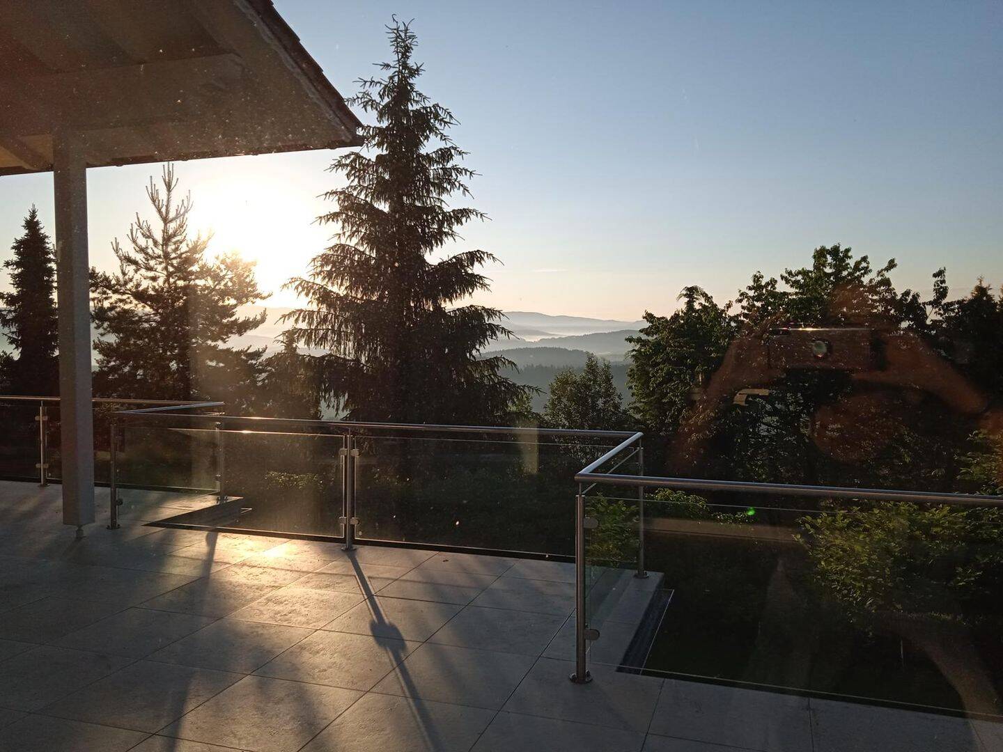 Villa in Traumlage mit Einliegerwohnung, Appartement und parkähnlichem Garten, 94262 Kollnburg
