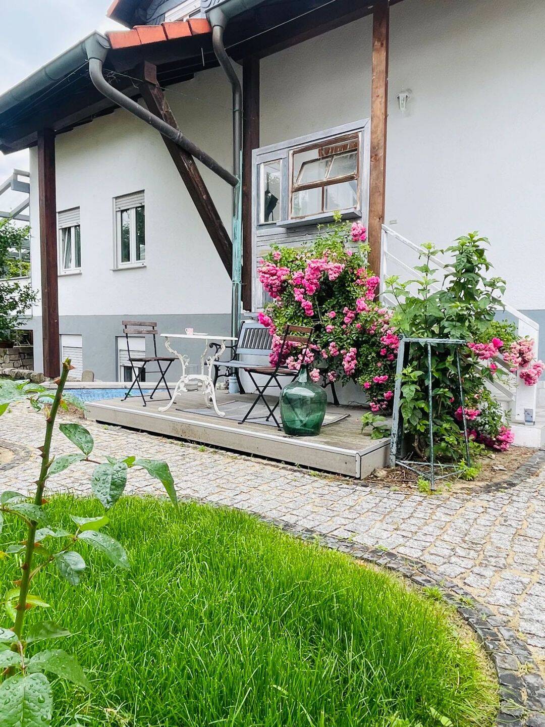 Provisionsfreie Einfamilienhaus mit große Garten in Offenbach ab sofort zu vermieten, 63071 Offenbach am Main (Offenbach am Main Tempelsee)