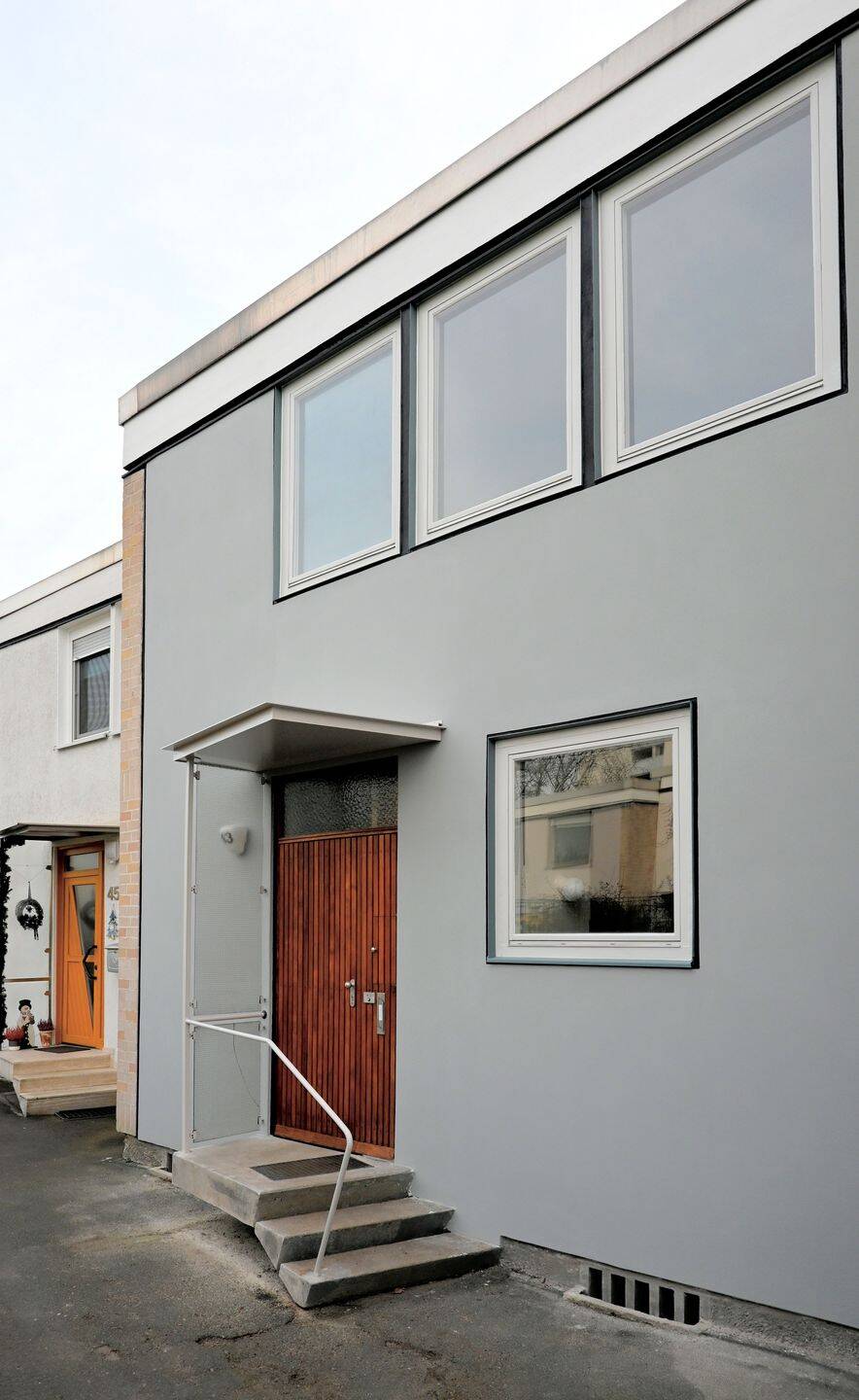 Reihenmittelhaus im Bauhaus / Mid-century modern Stil, 90471 Nürnberg (Dutzendteich Langwasser Neuselsbrunn Stadion Zollhaus)