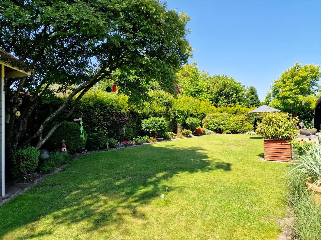 Architektenbungalow mit Stil, Technik und Platz – Energieeffizient modernisiert, 25917 Leck