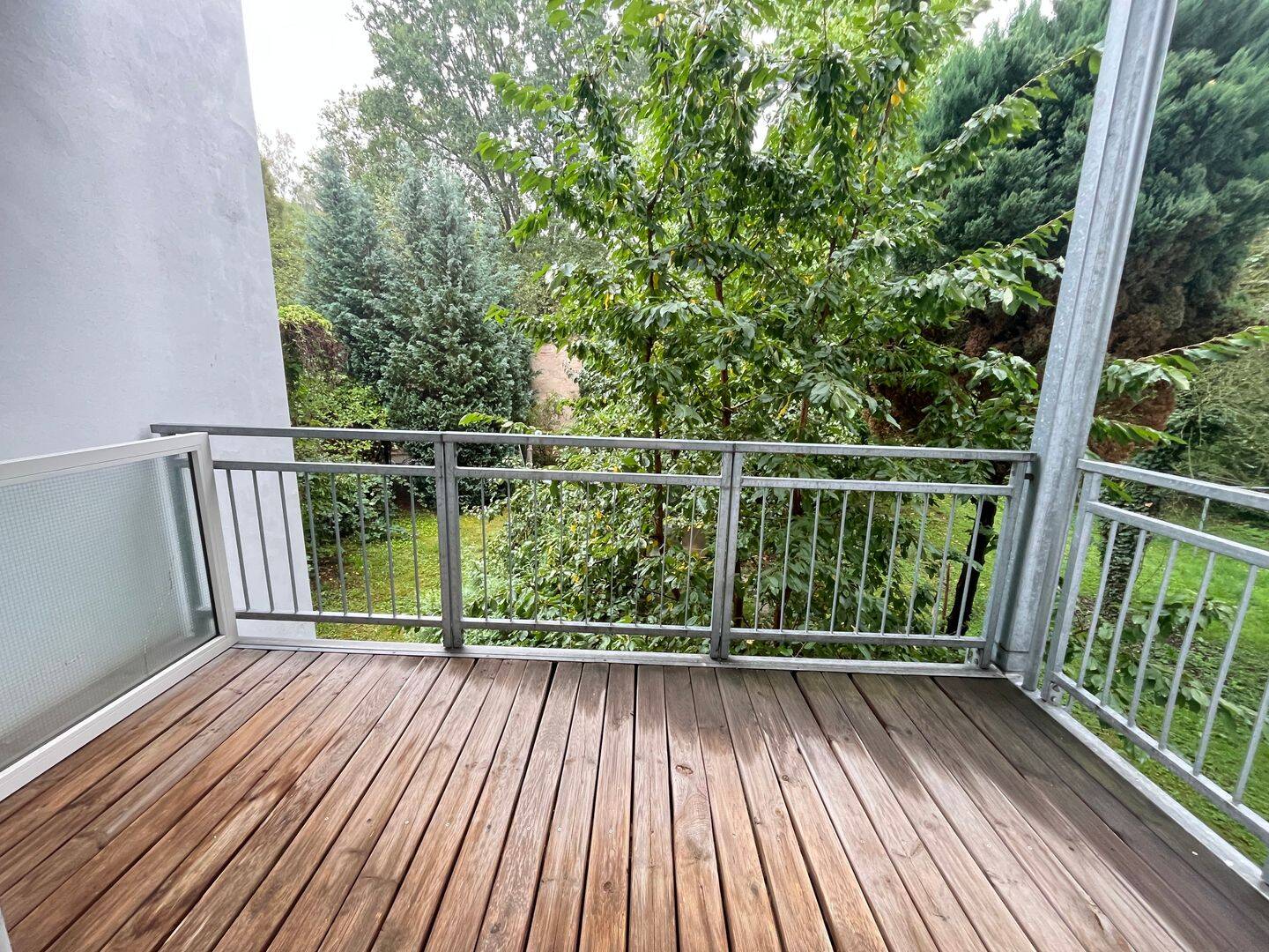 Dein grünes Stück Chemnitz – Wohnen am Zeisigwald mit Balkon und Aufzug, 9131 Chemnitz (Ebersdorf Hilbersdorf)