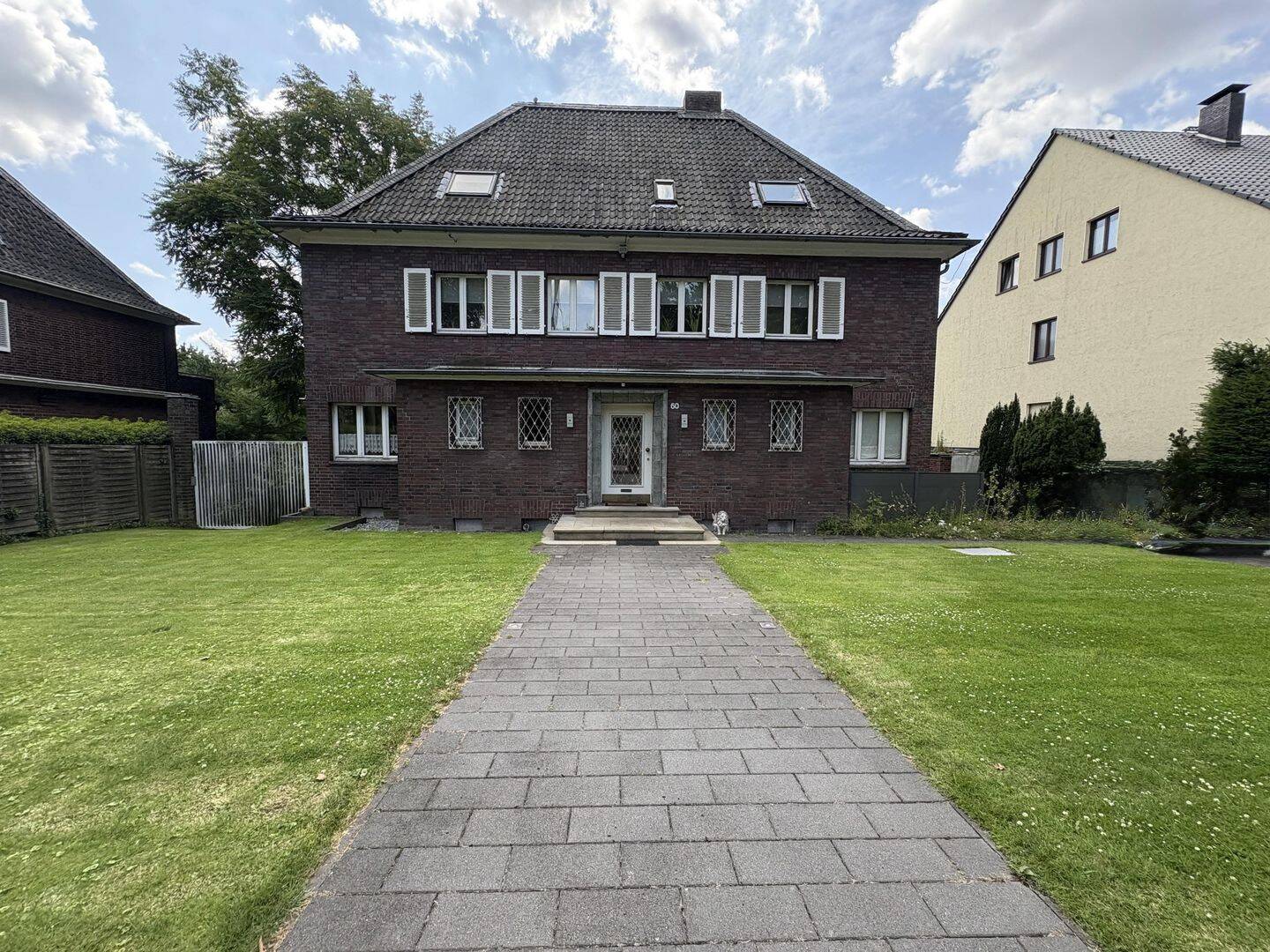 Exklusives Wohnen in bester Lage von Gelsenkirchen, 45894 Gelsenkirchen (Buer)