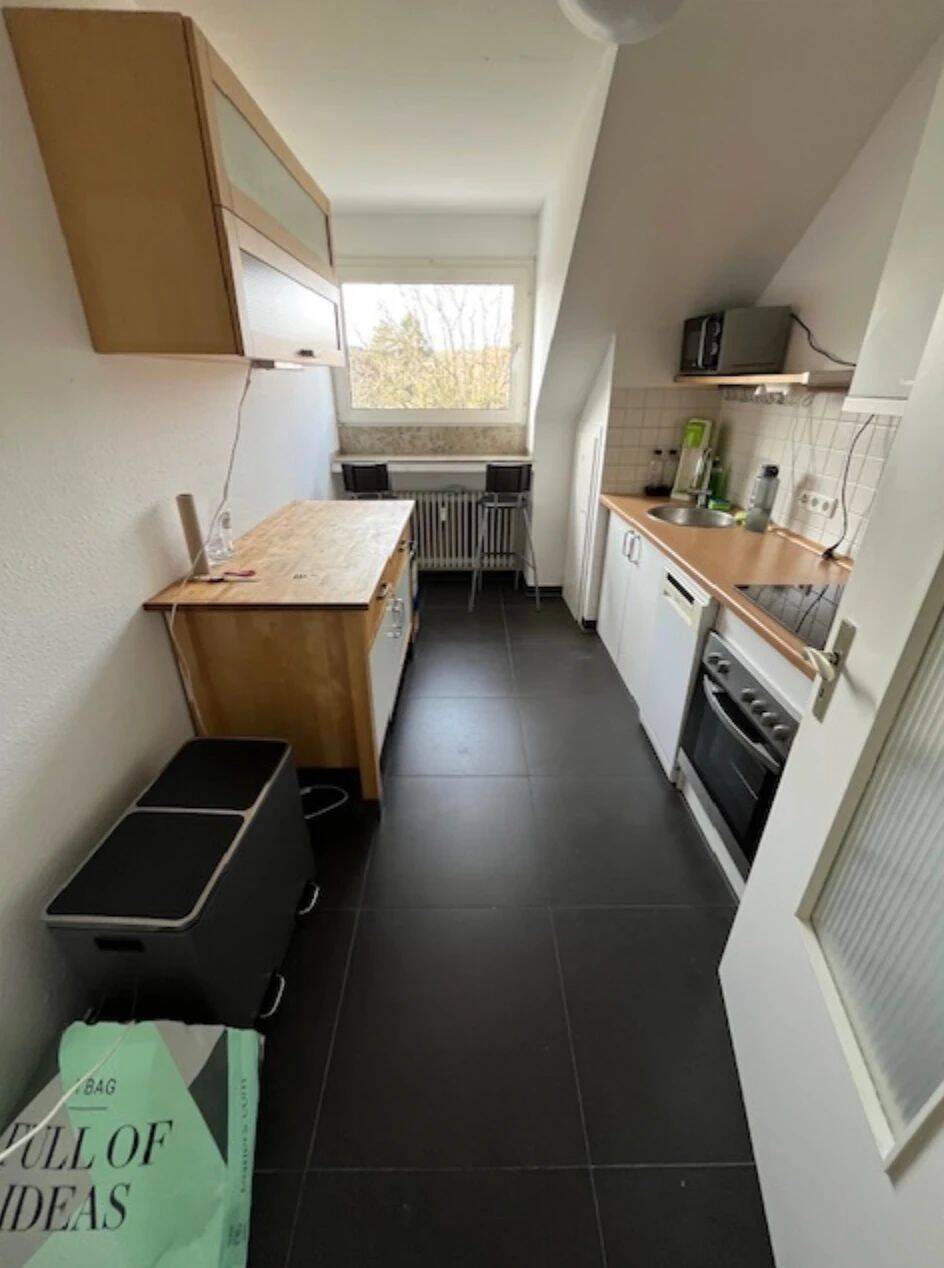 Helle 2 Zimmerwohnung – Dachgeschoß, 51065 Köln (Mülheim Buchforst Buchheim)