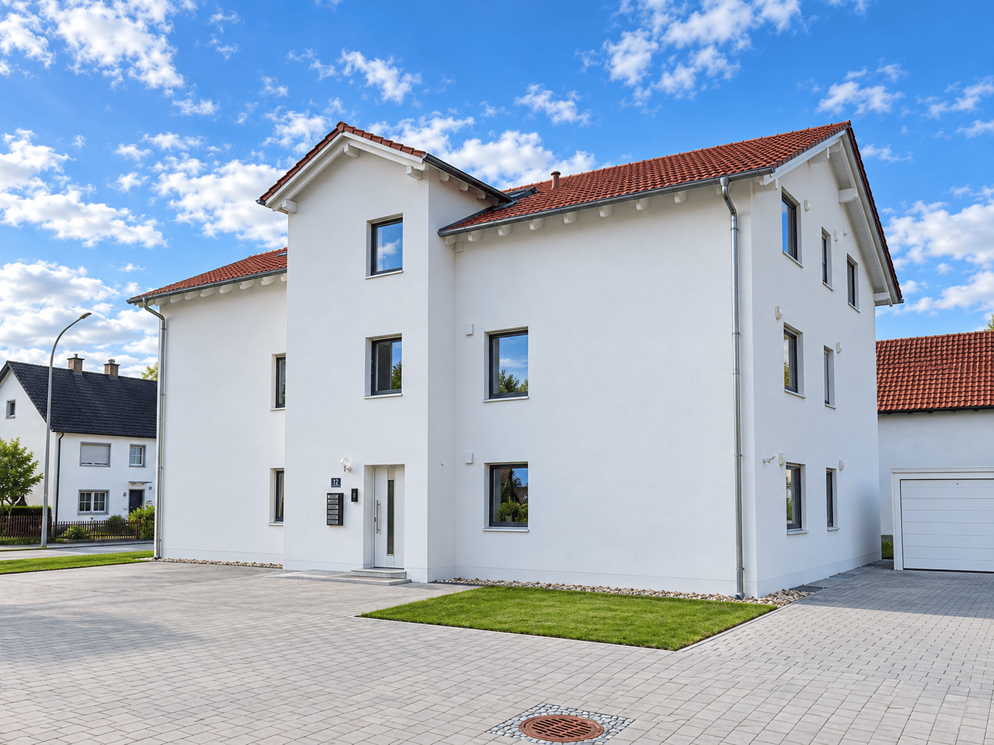 *Moderne 3-Zimmer-Wohnung mit Terrasse und Privatgarten*, 94339 Leiblfing