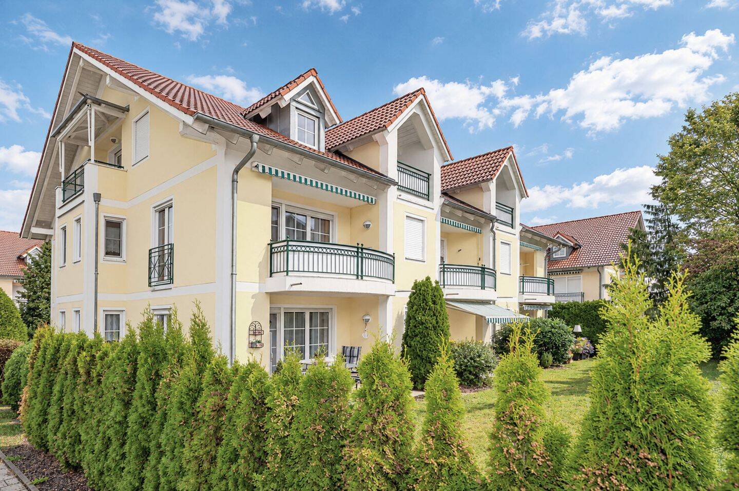 2-Zimmer-Dachgeschosswohnung in zentraler Lage von Bad Füssing, 94072 Bad Füssing