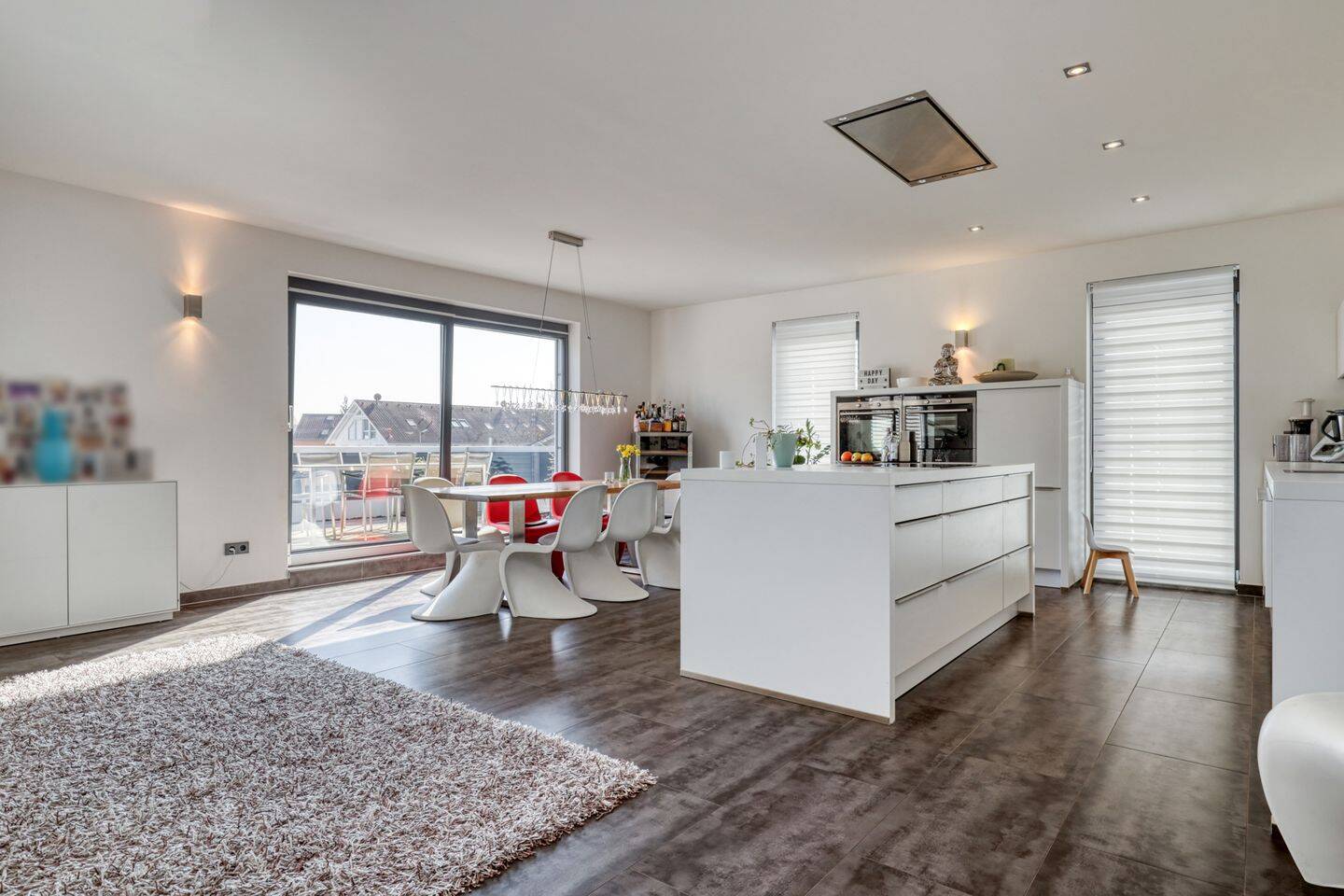 Penthouse-Feeling in Karlsruhe-Neureut: 4 Zimmer mit Einbauküche und Dachterrasse, 76149 Karlsruhe (Neureut Nordstadt)
